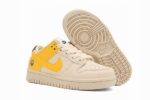 Dunk SB Low Cream Yellow Kid