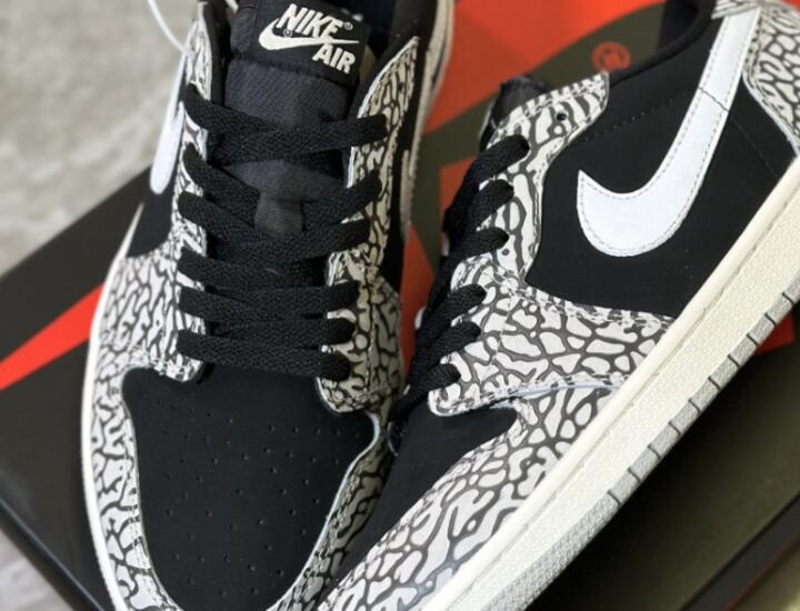 Air Jordan 1 Low OG Black Elephant