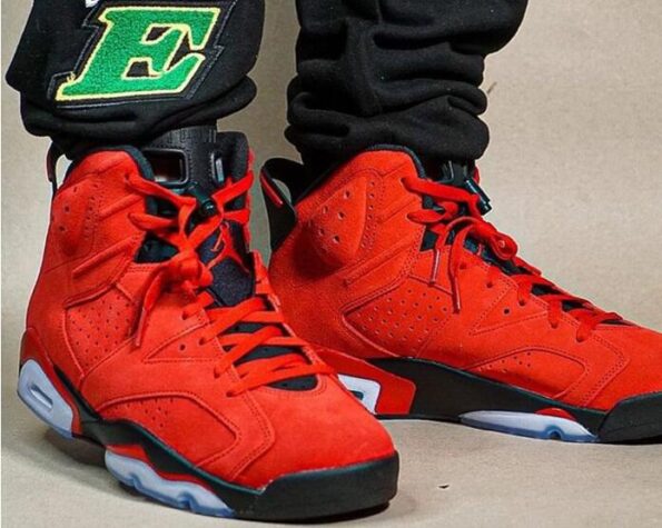 Air Jordan 6 Toro Bravo