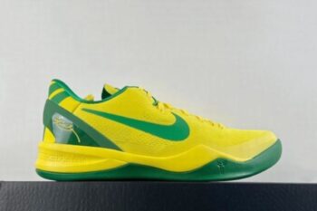 Kobe 8 Oregon Ducks PE Pack
