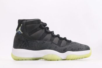 Air Jordan 11 Sneaker School Men's