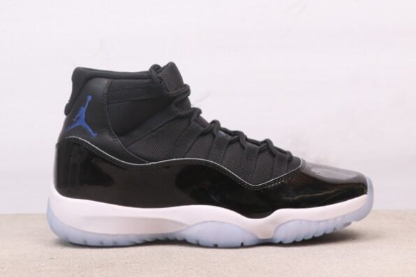 Air Jordan 11 Space Jam 2026 Men's