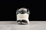 Zoom Vomero 5 Beige White Black Men’s
