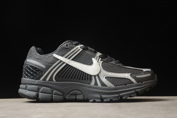 Zoom Vomero 5 Black Grey Men's Zoom Vomero 5 Black Grey Men's