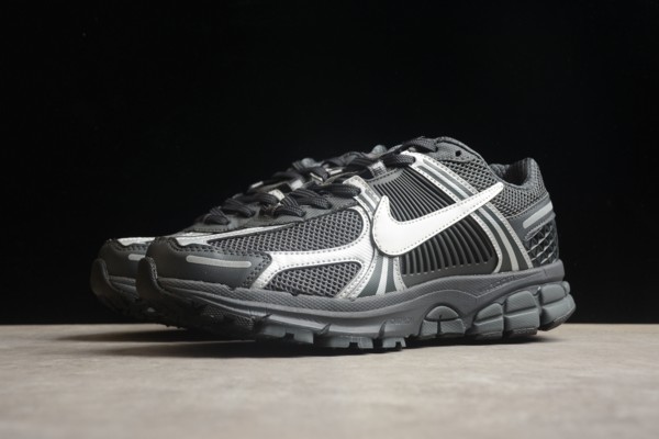 Zoom Vomero 5 Black Grey--- (4)
