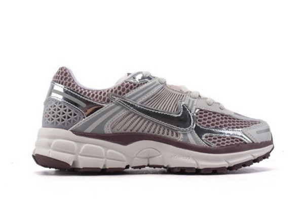 Zoom Vomero 5 Silver Wine Red Women's Zoom Vomero 5 Silver Wine Red Women's